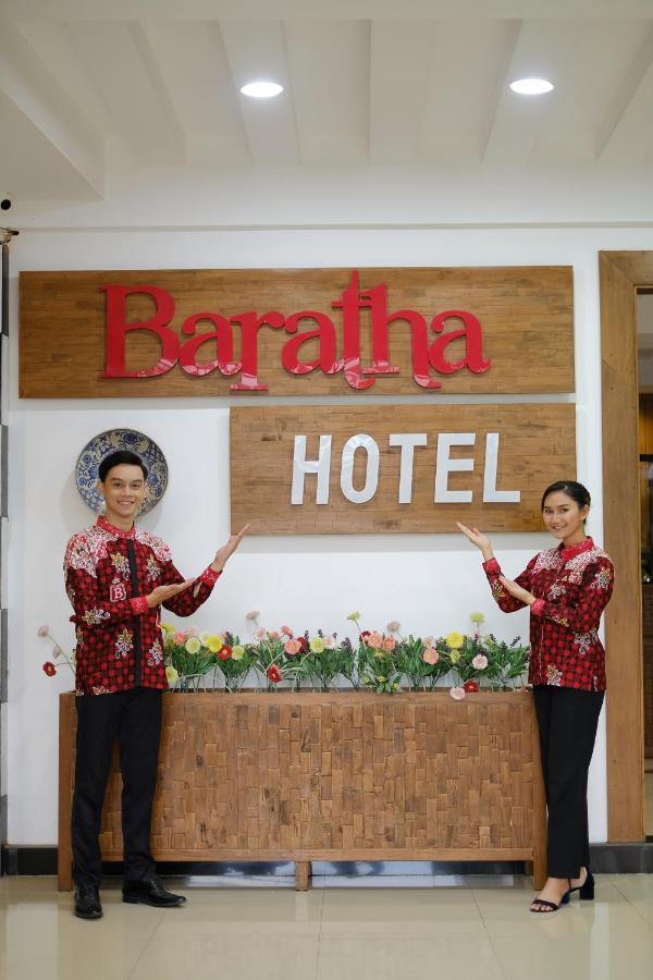 Baratha Hotel & Resto Bondowoso Exterior foto